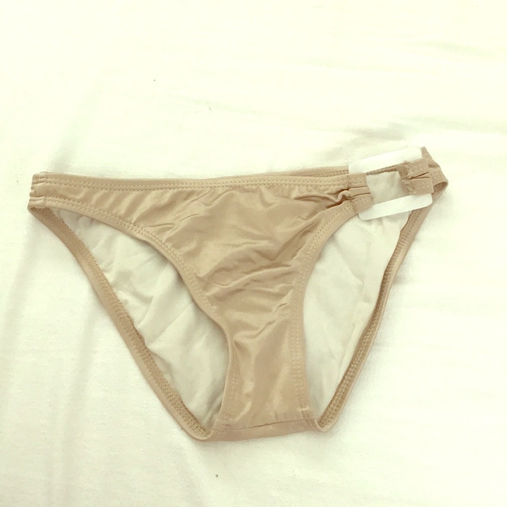Guess bikini bottom - Picture 3 of 3